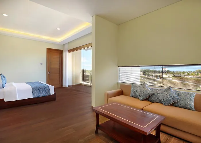 The Miracle Three Bedrooms Private نوسا دوا